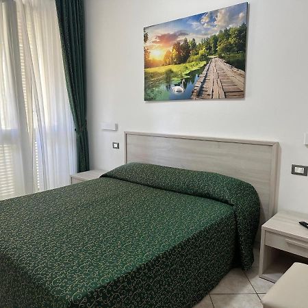 Hotel Barbarossa ポルト・アッズッロ エクステリア 写真